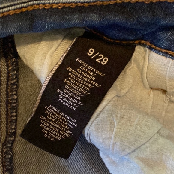 girl-ish Blue Flare Wide Leg Jeans with Subtle Fading - Picture 3 of 9